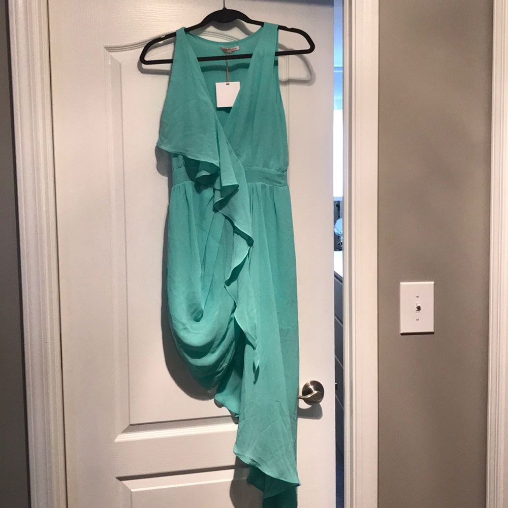 NWT Dailylook asymmetrical teal dress